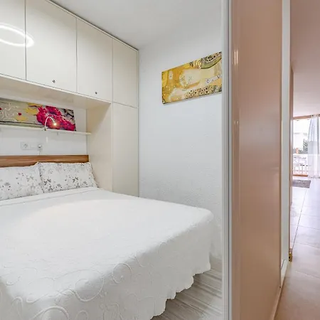 Centric In Playa Fanabe By Altamarhomes Апартаменты Адехе