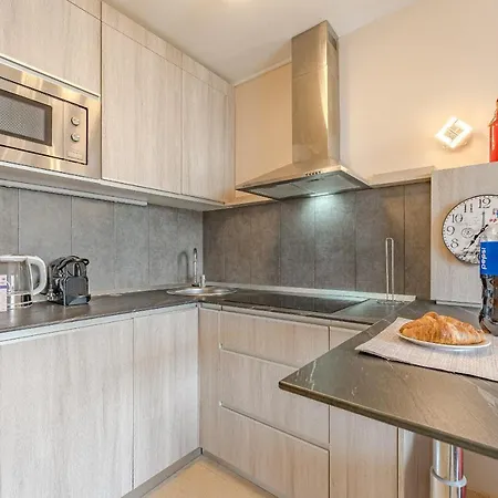 Lägenhet Centric In Playa Fanabe By Altamarhomes